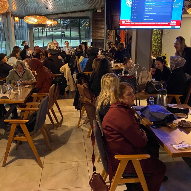 Erzurum'da "Kadın yöneticiler buluşuyor" programı düzenlendi