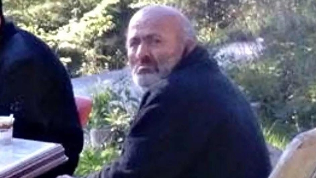 Yalnız yaşadığı evde hareketsizce yatarken bulunan adam kurtarılamadı