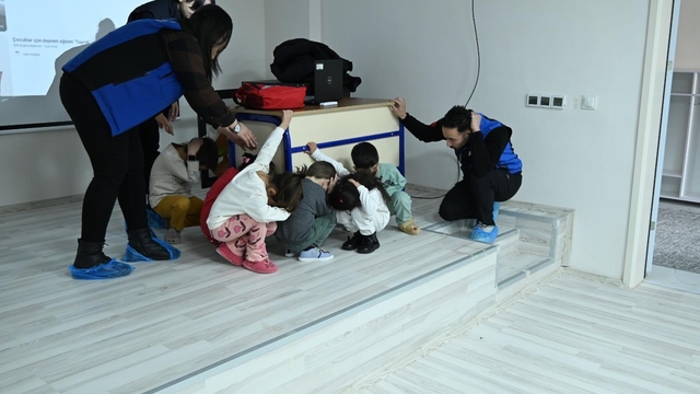 Elazığ'da afet farkındalık eğitimi