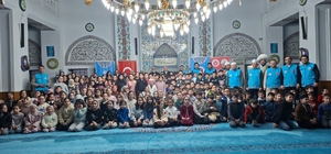 Devrek’te çocuklar için iftar programı düzenlendi