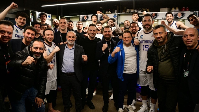 Çayırova Belediyesi evinde OGM Ormanspor'u farklı geçti: 87-61