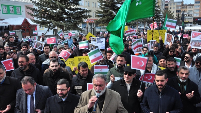ABD ve İsrail, Kars'ta protesto edildi