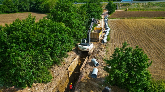 Ferizli'ye 5 bin metrelik hat yeni hat döşeniyor