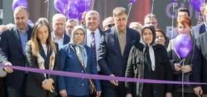 Başkan Cemil Tugay: "Mücadeleyi lafta değil, gerçekte yapmak gerekir"