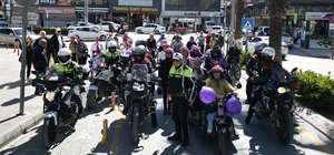 Mersin'de Dünya Kadınlar Günü'nde bisiklet turu düzenlendi