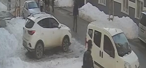 Kars’ta iftara dakikalar kala sokak kavgası: 2 yaralı