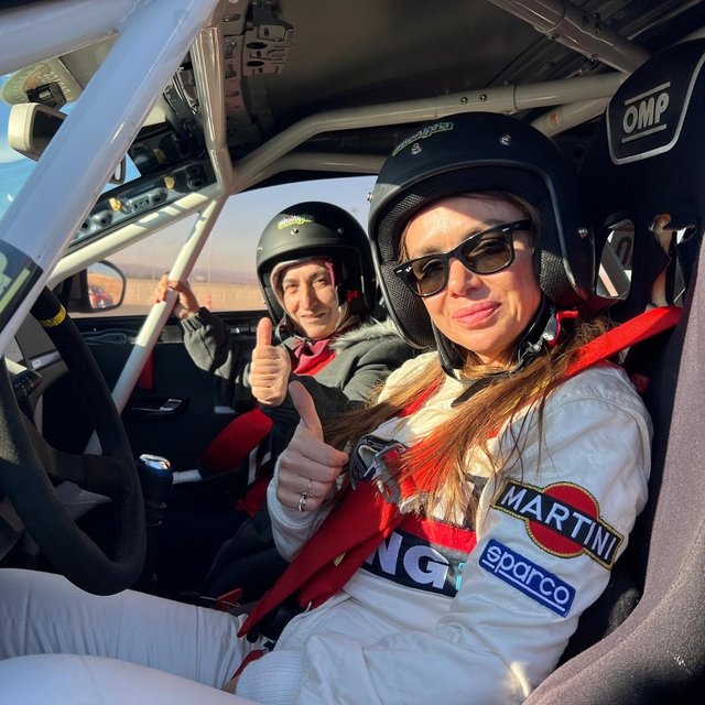 Nevşehir'de 8 Mart  Dünya Kadınlar Günü'nde şalvarlı kadınlar co pilotluk y...