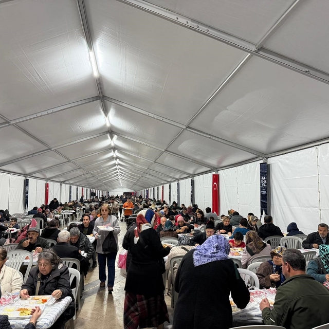 Başkan Çerçioğlu Ramazan ayının bereketini Aydın'ın dört bir yanına taşımay...