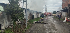 Samsun’da şantiye deposunda yangın