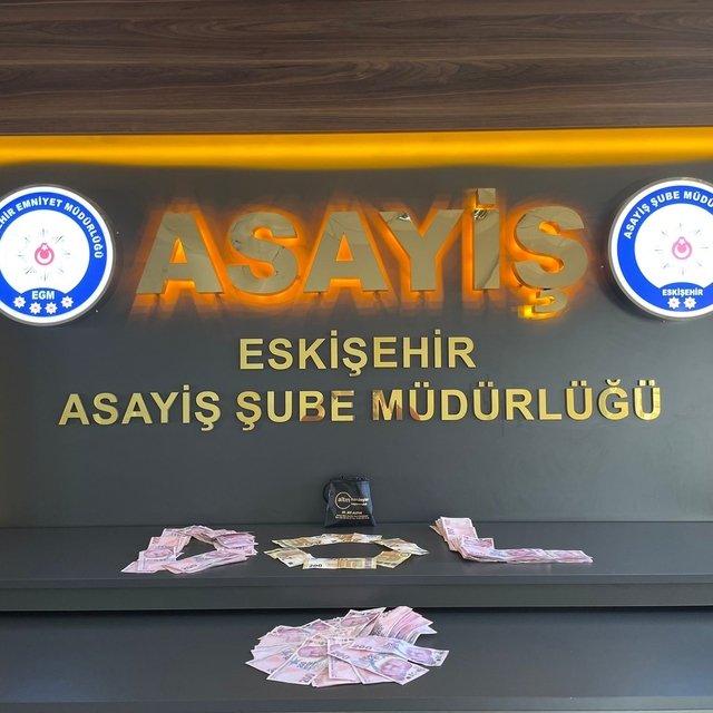 Eskişehir'de vatandaşı 2 milyon 411 bin TL dolandıran şüpheli yakalandı
