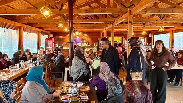 Akçadağ'da kadınlar iftarda buluştu