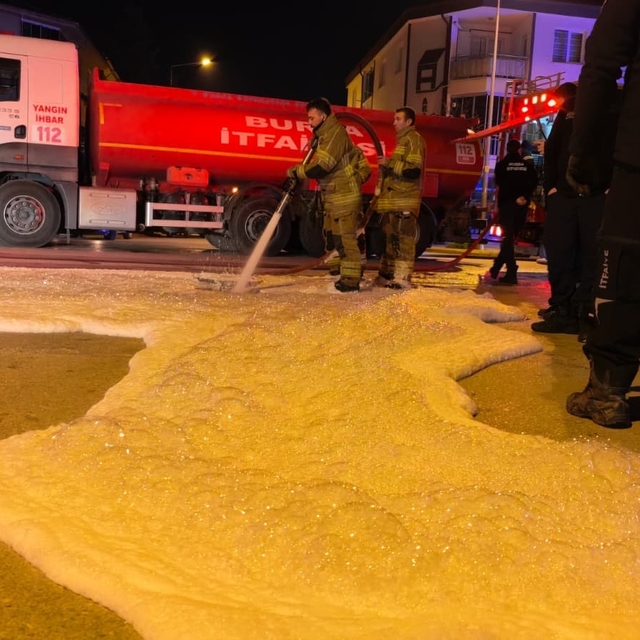 İnegöl'de gaz paniği: Tuvalette çakmak çakan vatandaş patlamaya neden oldu