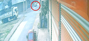 Husumetlileri evin önünde 2 kişiyi yaraladı: Şüpheliler yakalanmadı, korku içerisinde yaşıyoruz