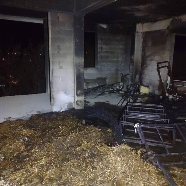 Manavgat'ta ardiye yangını korkuttu