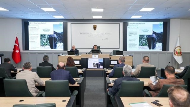 Vali Sözer, İl Genel Meclisi toplantısına katıldı