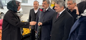 AK Parti heyeti, kadınların kadınlar gününü kutladı