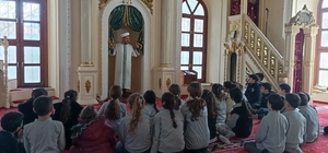 Söke’de öğrenciler camilerin tarihini yerinde öğreniyor