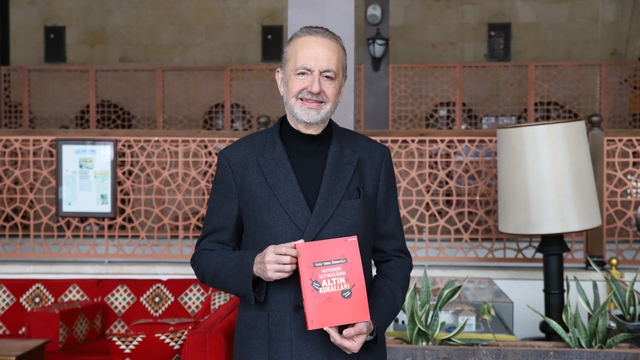 Gastronomi sektörüne rehber olacak "Gastronomi İşletmeciliğinin Altın Kuralları" kitabı yayımlandı