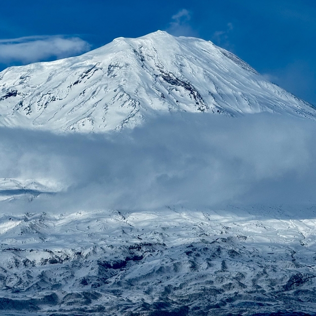 Ağrı Dağı ihtişamıyla göz kamaştırıyor