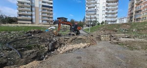 Kuvvetli yağış nedeniyle menfez köprü çöktü