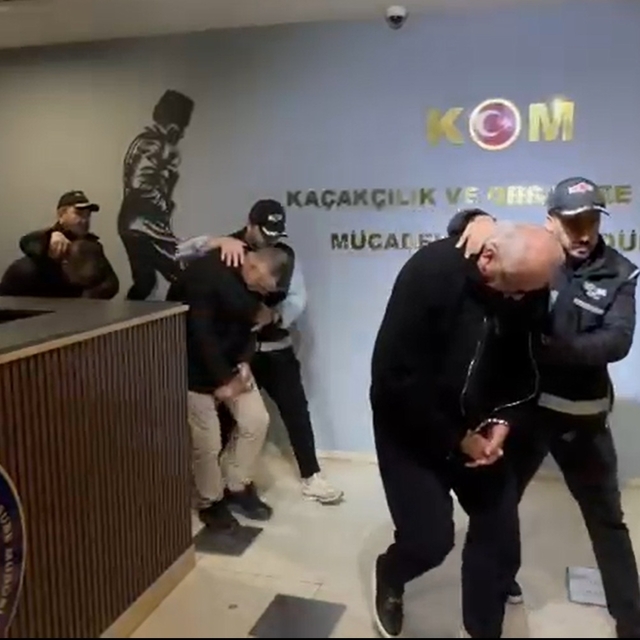 Bursa'da tefecilik operasyonu: 3 tutuklama