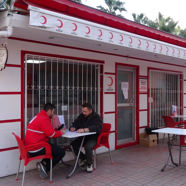Mersin'de Ramazan'da kan bağışı düştü
Türk Kızılay Mersin İl Başkanı Lütfü...