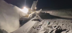 Metrelerce kalınlıktaki karla mücadele