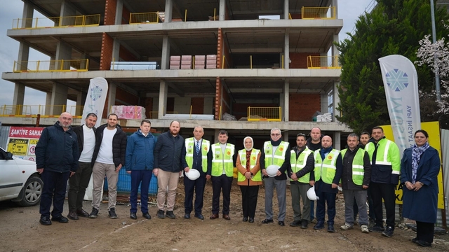 DTSO yeni binasına incelediler