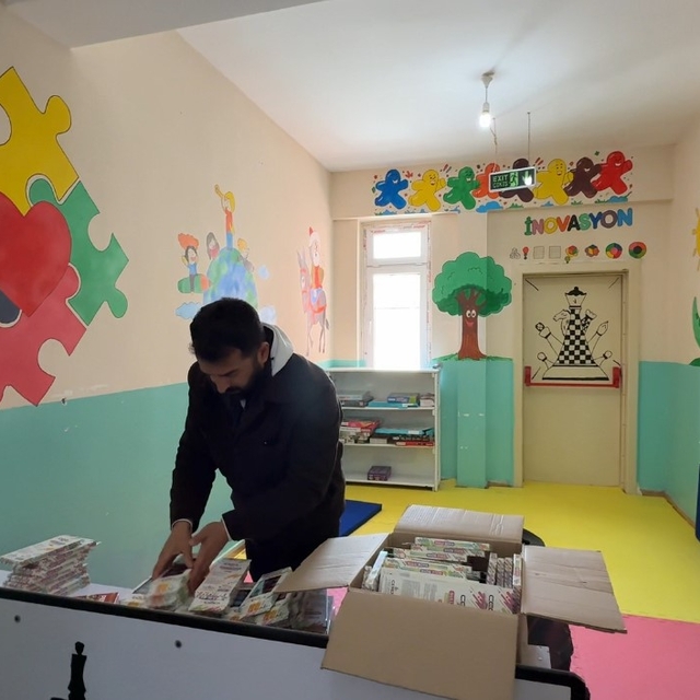 İran sınır hattındaki öğrencilere akıl ve zeka oyunları desteği