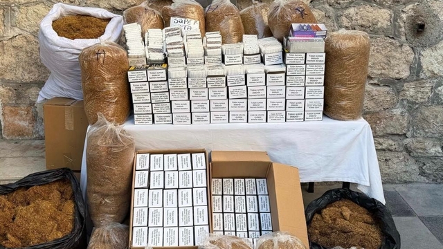 Mersin'de kaçak makaron operasyonu: 1 gözaltı