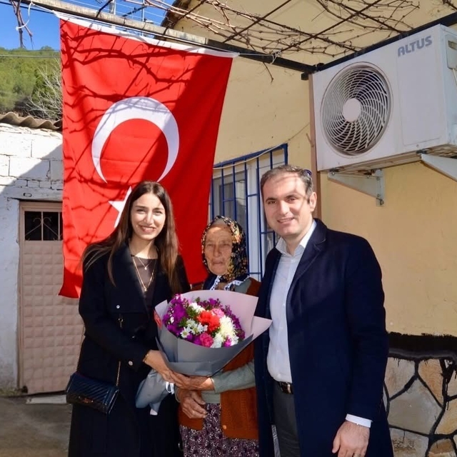 Kaymakam Murat Mete'den şehit annesine ziyaret