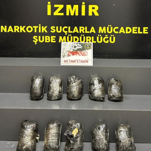 'Alis' tepki verdi, araçtan 10 kilo uyuşturucu çıktı