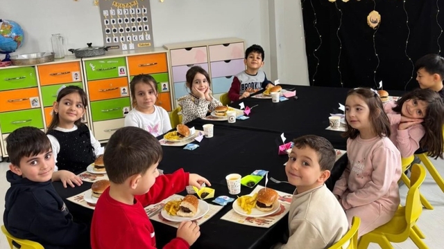 Aydıntepe'de anaokulu öğrencilerine tekne orucuyla Ramazan anlatıldı