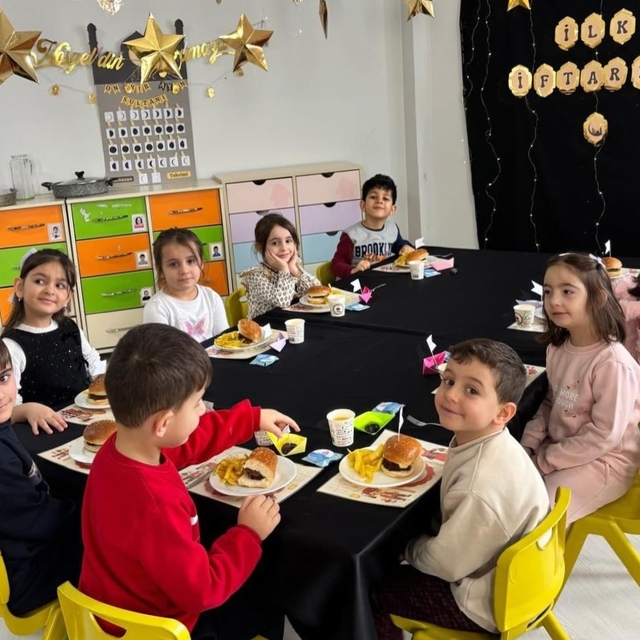 Aydıntepe'de anaokulu öğrencilerine tekne orucuyla Ramazan anlatıldı