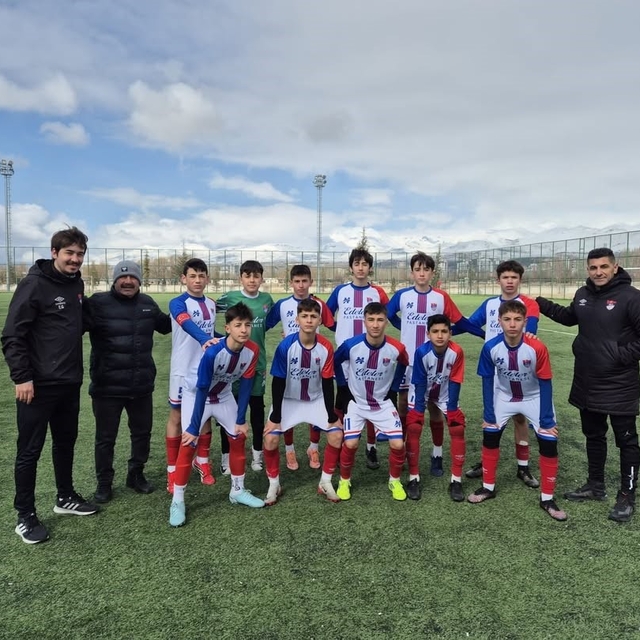 Niğdeli sporculardan milli takım yolunda büyük başarı