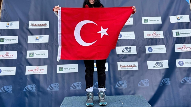 Niğdeli sporcu Ebru Tuncer'den çifte gurur
Hem Türkiye Şampiyonu, hem Balkan üçüncüsü