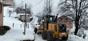 Rize'de 21 köy yolu kar nedeniyle ulaşıma kapalı bulunuyor
