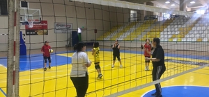 Burhaniye' de anlamlı turnuva