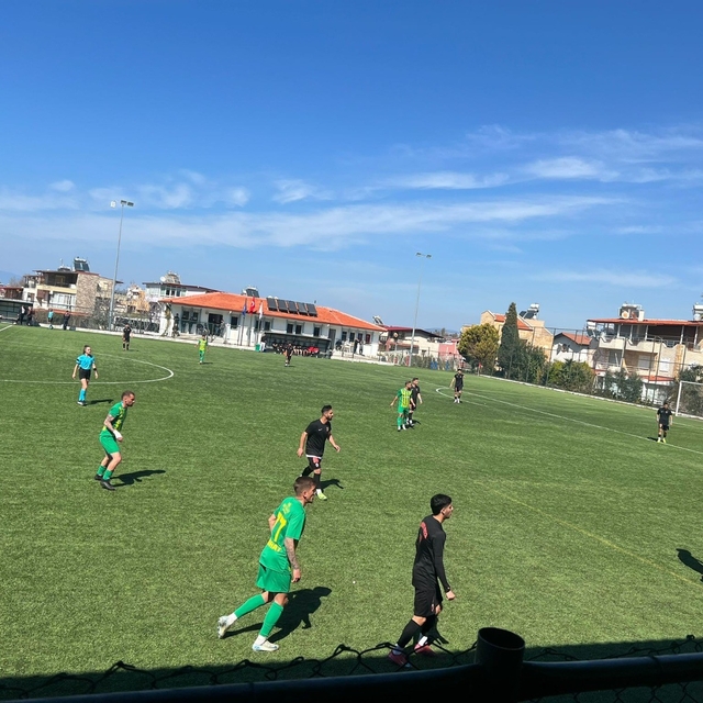 Edremitspor'dan bol gollü galibiyet