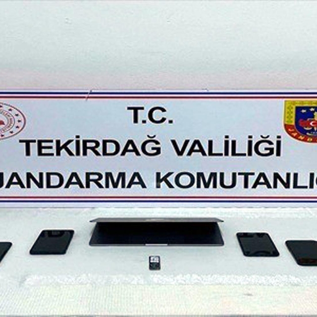 Sanal medya üzerinden dolandırıcılık operasyonu: 5 tutuklama