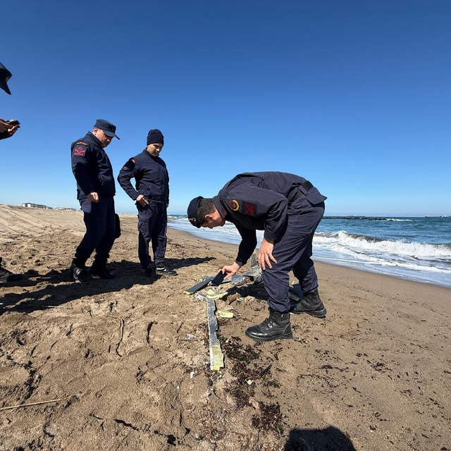 Sakarya'da sahilde parçalanmış insansız hava aracı bulundu