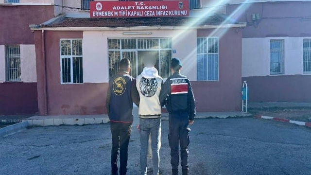 Karaman'da çeşitli suçlardan aranan 56 şüpheli yakalandı