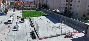 Isparta'ya 13 yeni semt sahası geliyor