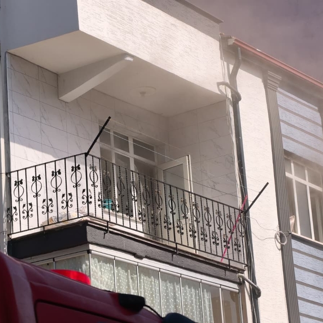 Ocakta unutulan yemek yangına yol açtı