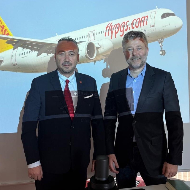 Başkan Yalım "Uşak Havalimanını aktif hale getirmek için var gücümüzle çalı...