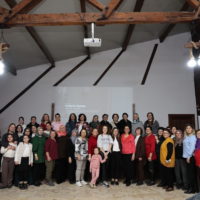 Çivril Belediyesi, 8 Mart Dünya Kadınlar Günü'nde kadın dayanışmasını büyüt...