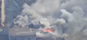 Şehir merkezinde korku dolu anlar: Depo yandı, dumandan göz gözü görmedi