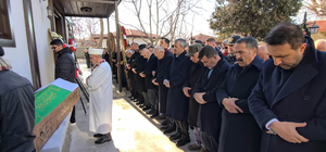 AK Parti'li Aksal'ın babası son yolculuğuna uğurlandı