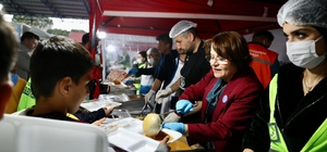 Didim Balat Mahallesi'nde Ramazan bereketi paylaşıldı