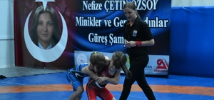 Edirne'de şehit polis Nefize Çetin Özsoy anısına güreş şampiyonası düzenlendi